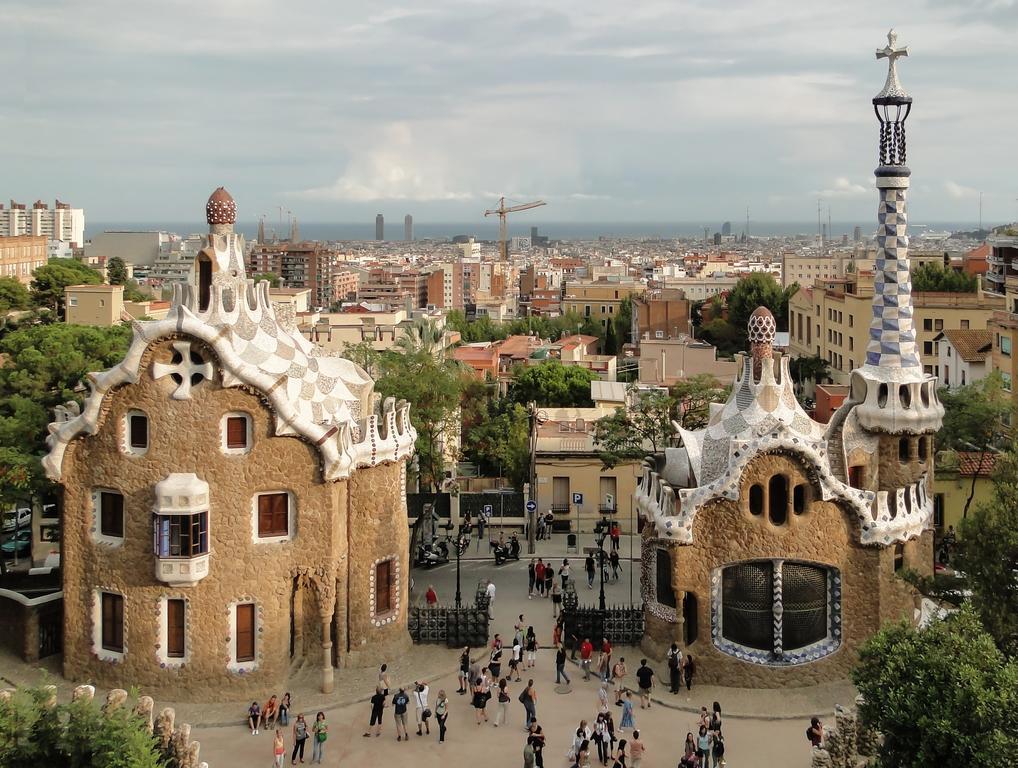 Atic Gaudi-Gracia Apartment Barcelona Exterior foto