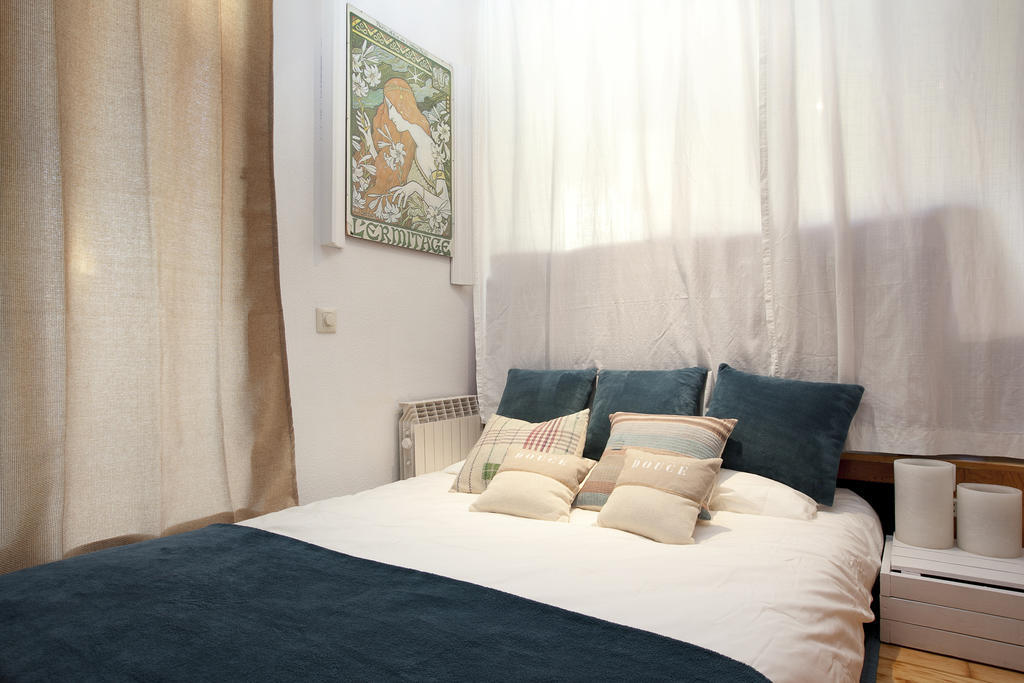 Atic Gaudi-Gracia Apartment Barcelona Cameră foto